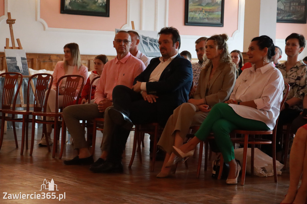 Fotorelacja: Wręczenie Nagród „AKTYWNI W DZIAŁANIU” w Zawierciu