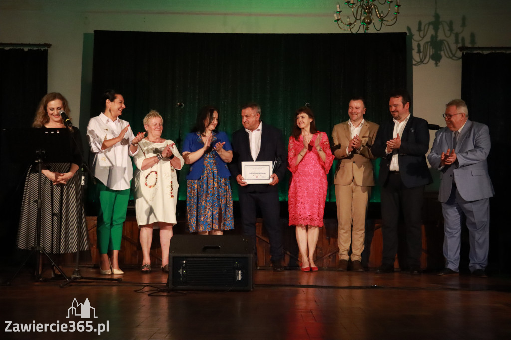 Fotorelacja: Wręczenie Nagród „AKTYWNI W DZIAŁANIU” w Zawierciu
