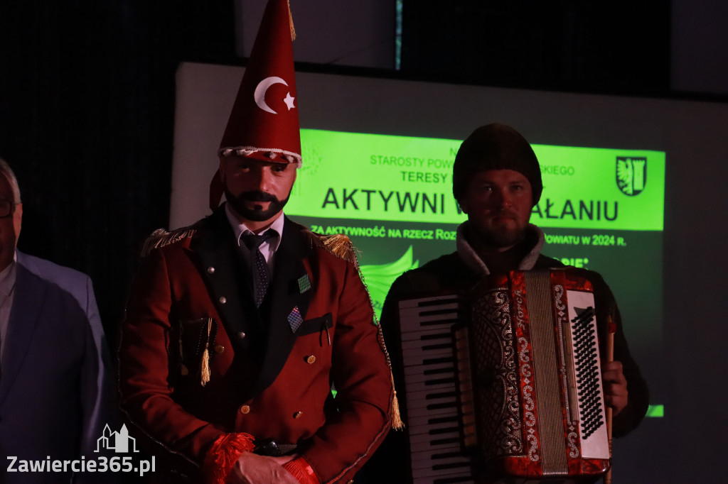 Fotorelacja: Wręczenie Nagród „AKTYWNI W DZIAŁANIU” w Zawierciu