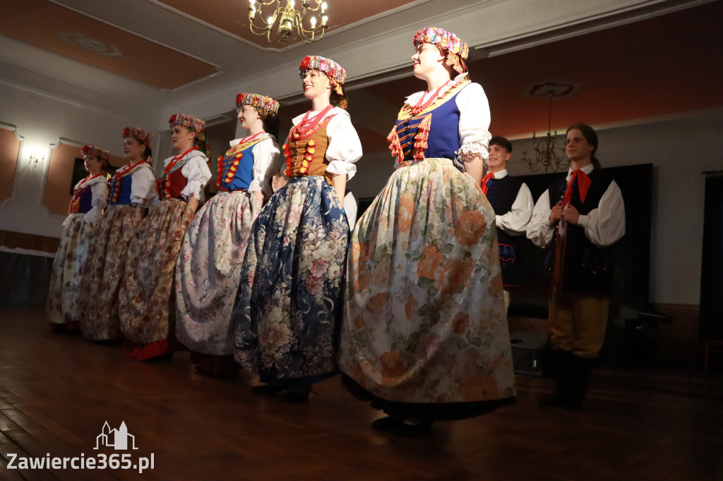 Fotorelacja: Wręczenie Nagród „AKTYWNI W DZIAŁANIU” w Zawierciu
