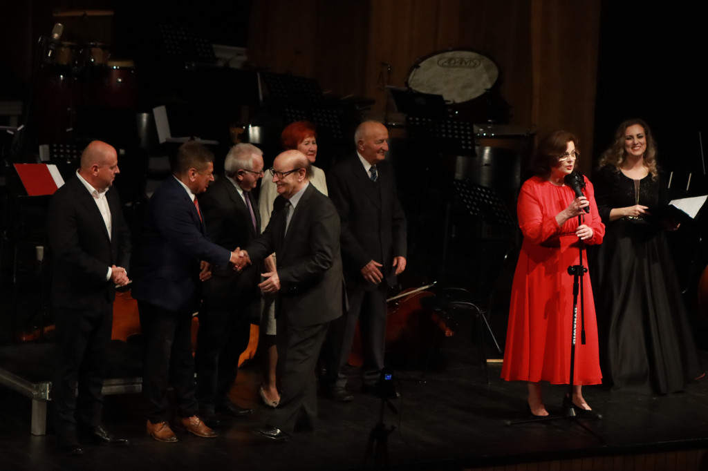Fotorelacja I: Artyści Miastu - 110 lat Zawiercia. Koncert w Mok Zawiercie