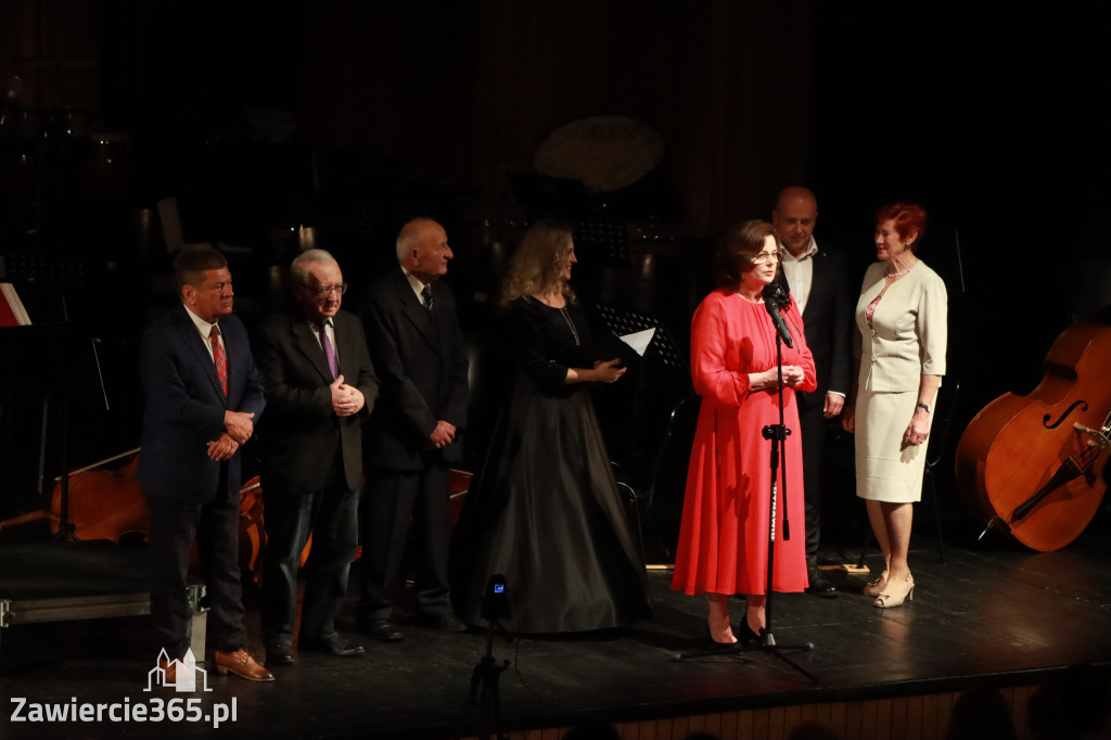 Fotorelacja I: Artyści Miastu - 110 lat Zawiercia. Koncert w Mok Zawiercie