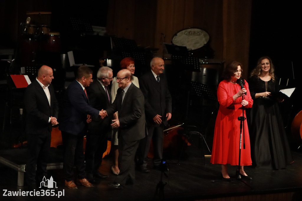 Fotorelacja I: Artyści Miastu - 110 lat Zawiercia. Koncert w Mok Zawiercie