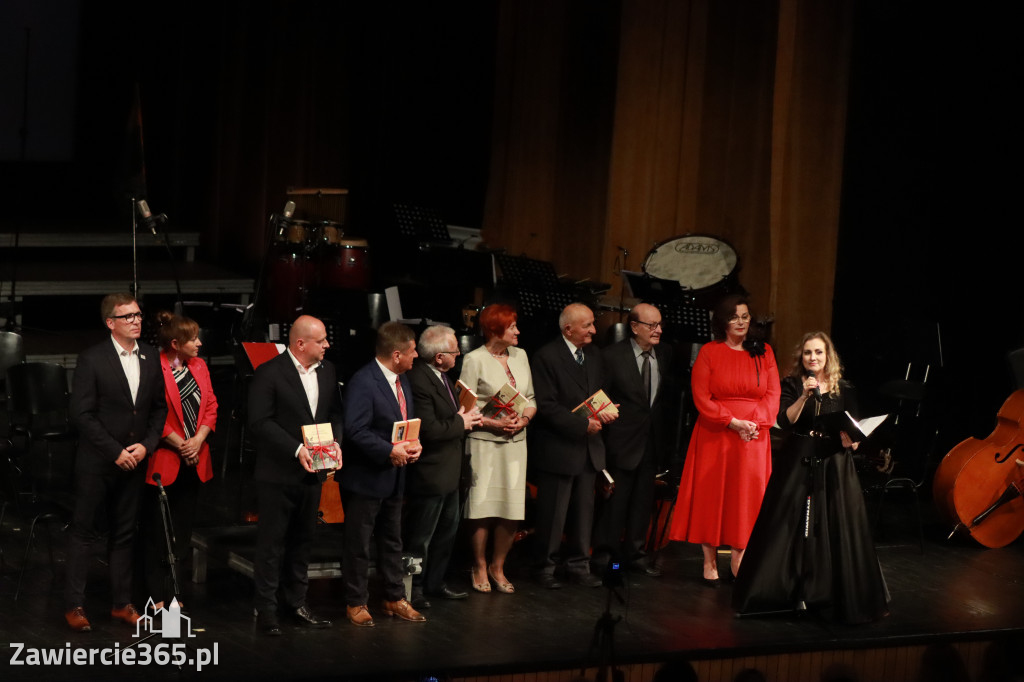 Fotorelacja I: Artyści Miastu - 110 lat Zawiercia. Koncert w Mok Zawiercie