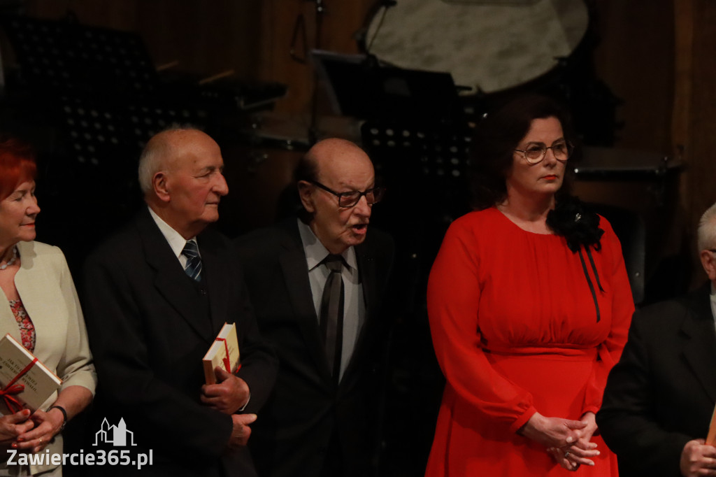 Fotorelacja I: Artyści Miastu - 110 lat Zawiercia. Koncert w Mok Zawiercie