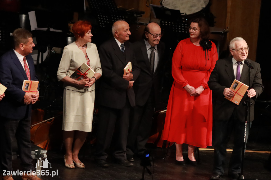 Fotorelacja I: Artyści Miastu - 110 lat Zawiercia. Koncert w Mok Zawiercie