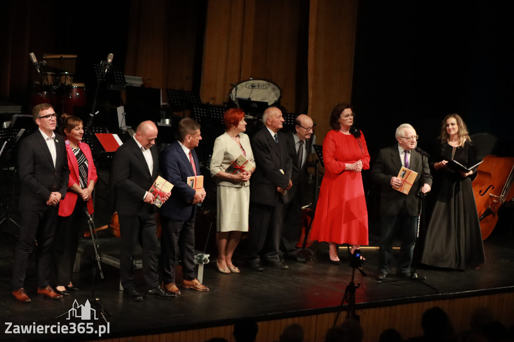 Fotorelacja I: Artyści Miastu - 110 lat Zawiercia. Koncert w Mok Zawiercie