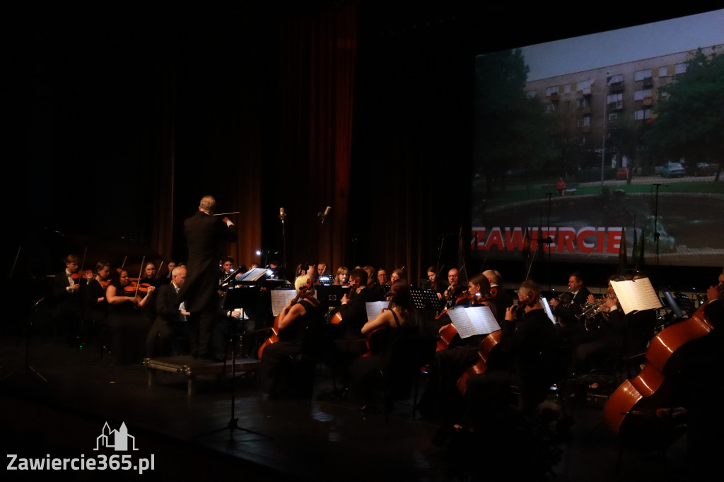 Fotorelacja I: Artyści Miastu - 110 lat Zawiercia. Koncert w Mok Zawiercie