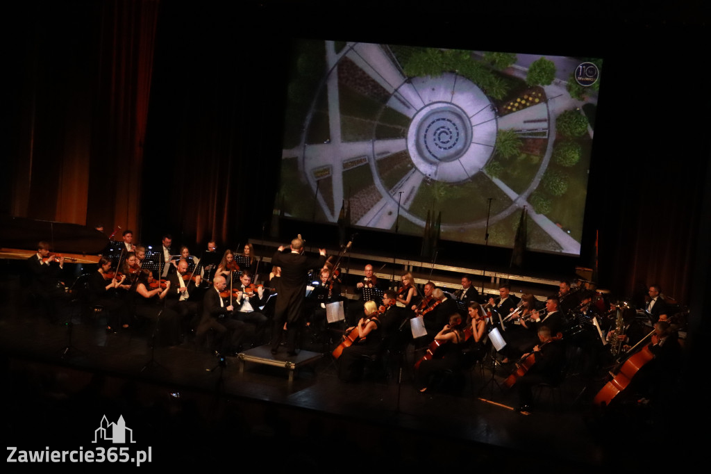 Fotorelacja I: Artyści Miastu - 110 lat Zawiercia. Koncert w Mok Zawiercie