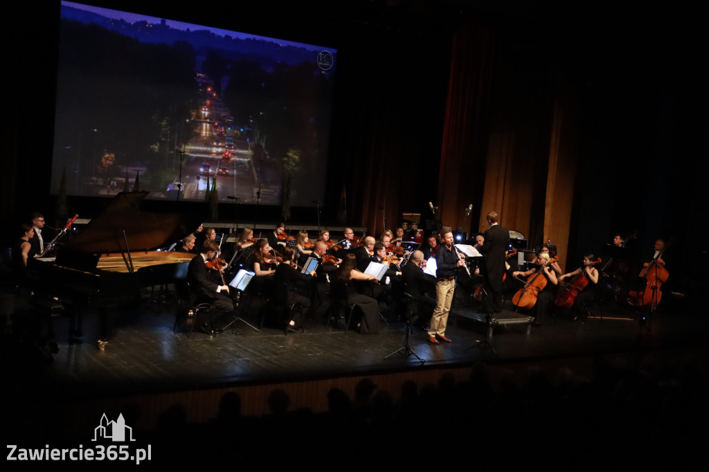 Fotorelacja I: Artyści Miastu - 110 lat Zawiercia. Koncert w Mok Zawiercie