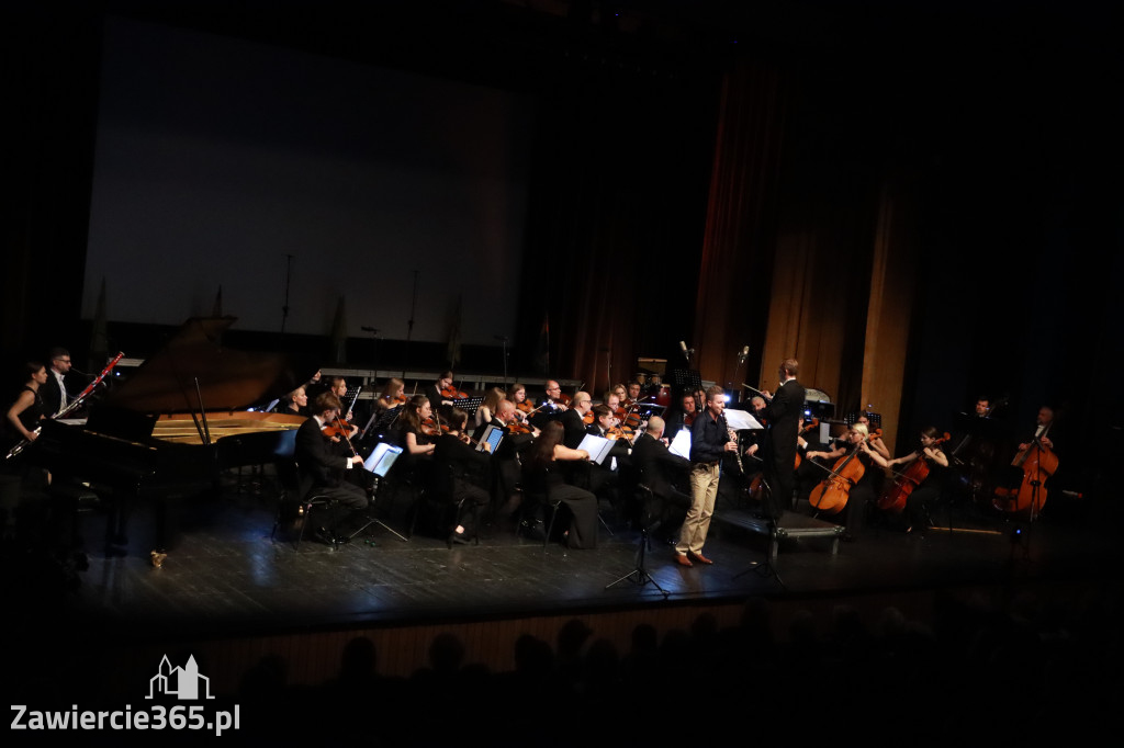 Fotorelacja I: Artyści Miastu - 110 lat Zawiercia. Koncert w Mok Zawiercie
