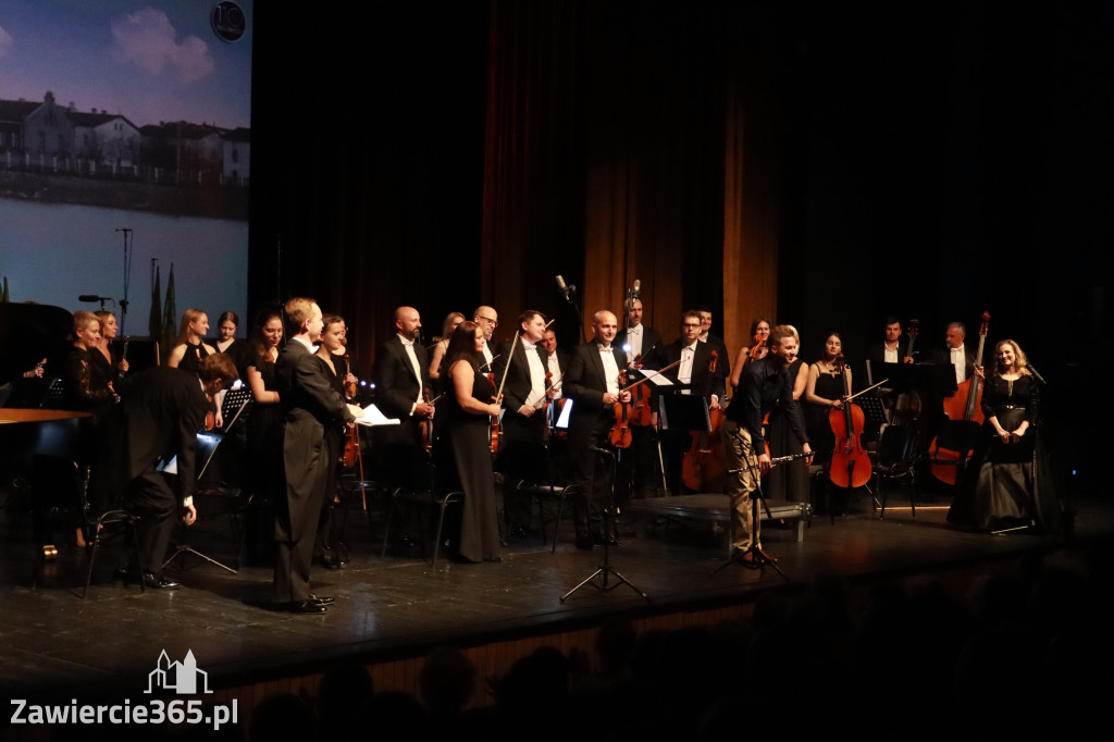 Fotorelacja I: Artyści Miastu - 110 lat Zawiercia. Koncert w Mok Zawiercie
