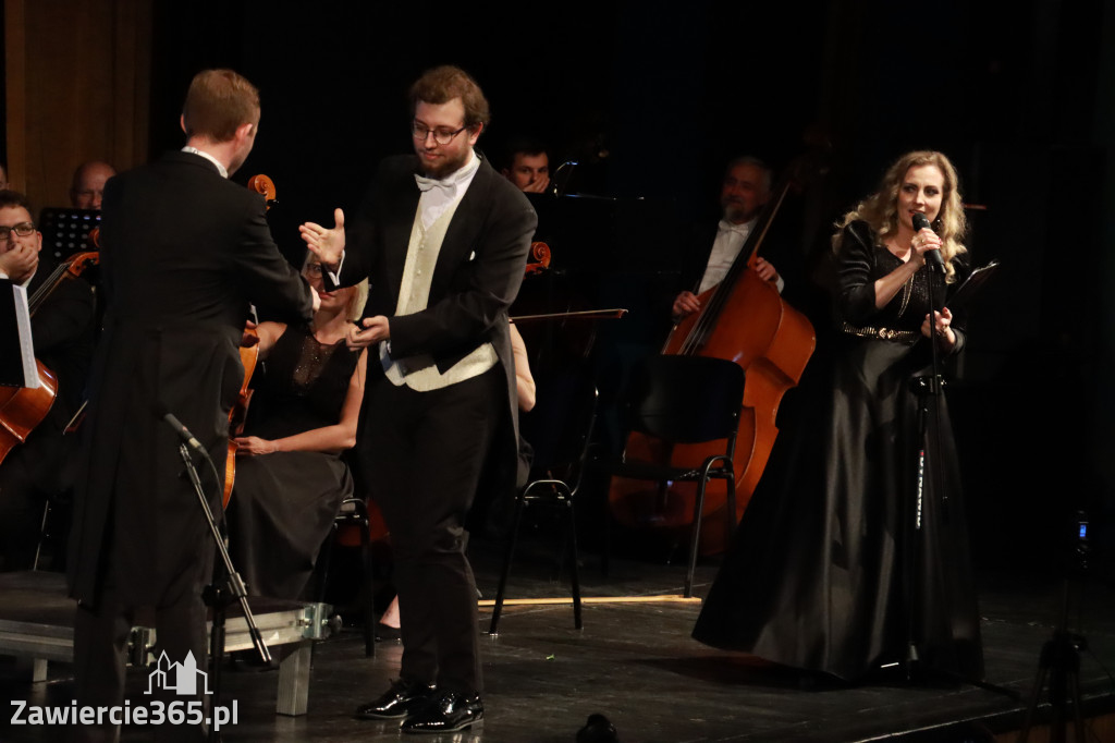 Fotorelacja I: Artyści Miastu - 110 lat Zawiercia. Koncert w Mok Zawiercie