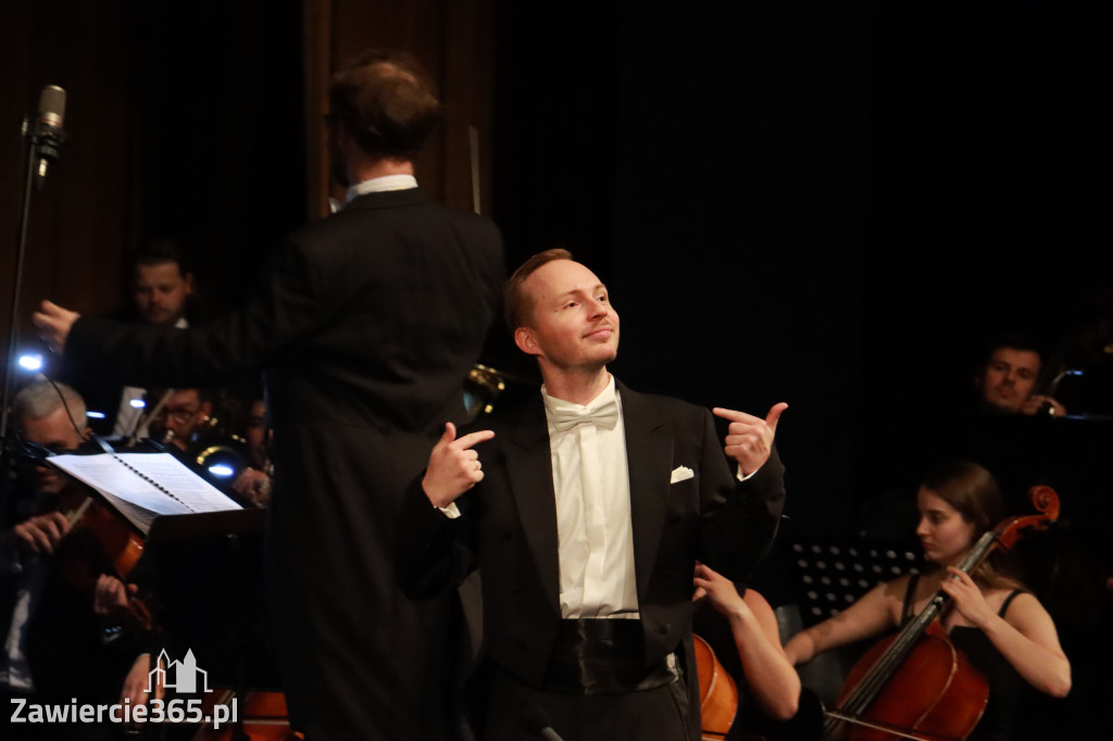 Fotorelacja I: Artyści Miastu - 110 lat Zawiercia. Koncert w Mok Zawiercie