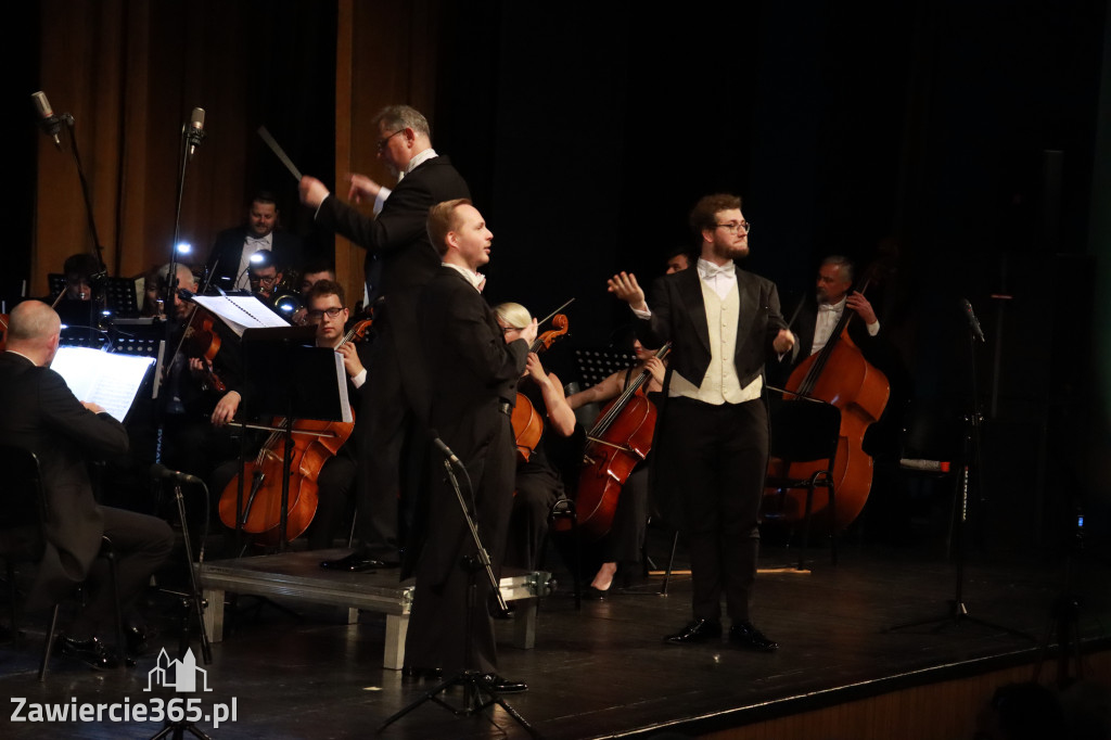 Fotorelacja I: Artyści Miastu - 110 lat Zawiercia. Koncert w Mok Zawiercie