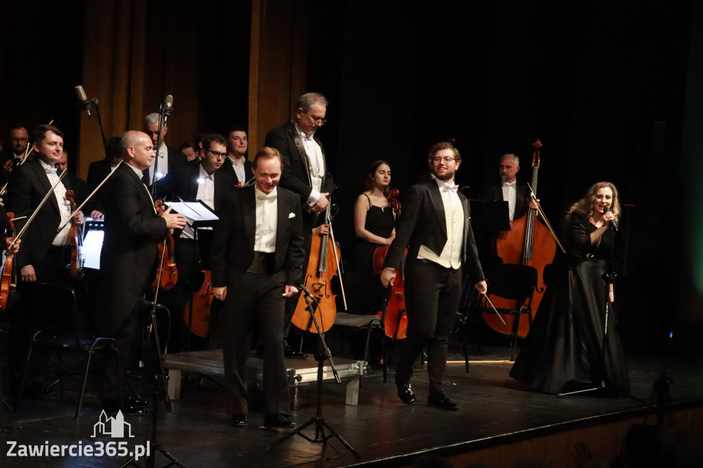 Fotorelacja I: Artyści Miastu - 110 lat Zawiercia. Koncert w Mok Zawiercie