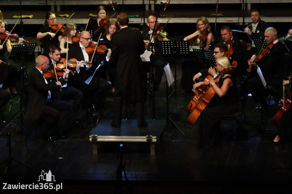 Fotorelacja II: Artyści Miastu - 110 lat Zawiercia. Koncert w Mok Zawiercie