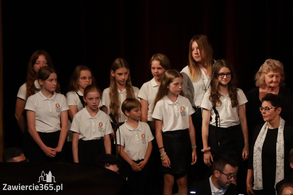 Fotorelacja II: Artyści Miastu - 110 lat Zawiercia. Koncert w Mok Zawiercie