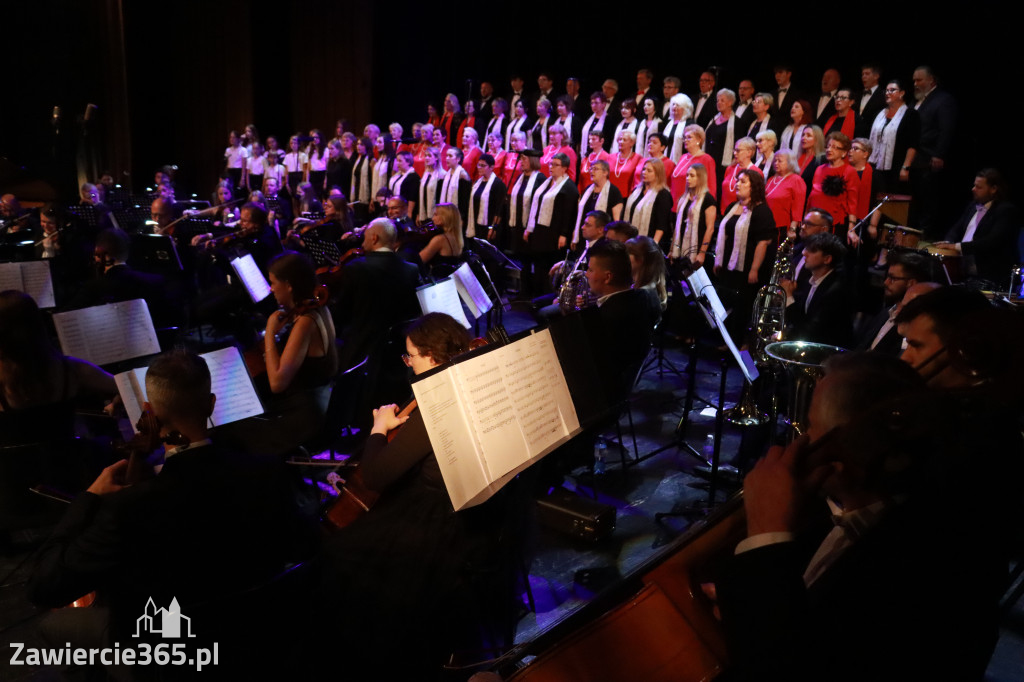 Fotorelacja II: Artyści Miastu - 110 lat Zawiercia. Koncert w Mok Zawiercie