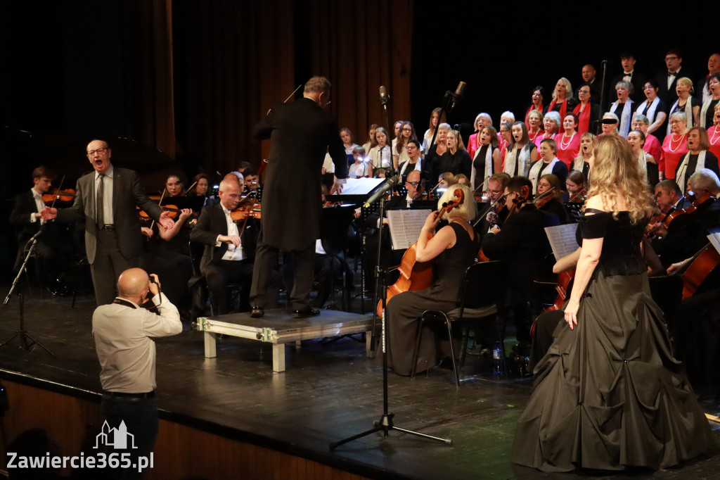 Fotorelacja II: Artyści Miastu - 110 lat Zawiercia. Koncert w Mok Zawiercie