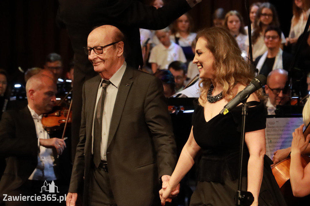 Fotorelacja II: Artyści Miastu - 110 lat Zawiercia. Koncert w Mok Zawiercie
