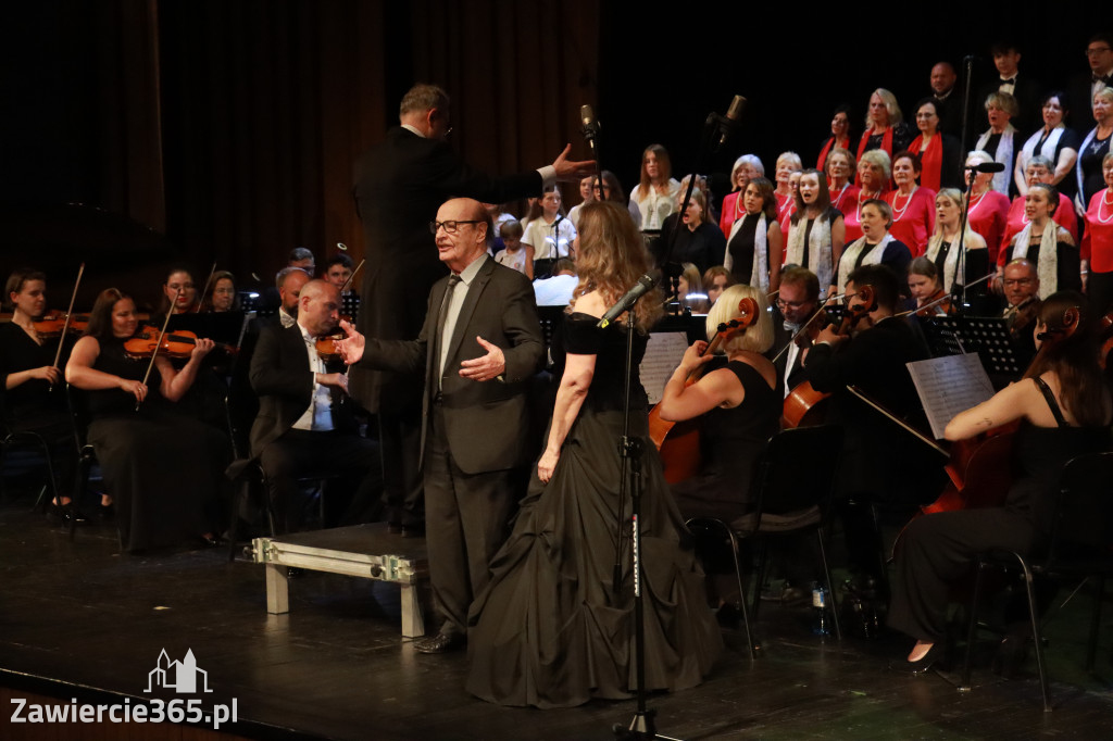 Fotorelacja II: Artyści Miastu - 110 lat Zawiercia. Koncert w Mok Zawiercie