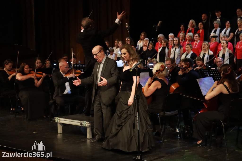 Fotorelacja II: Artyści Miastu - 110 lat Zawiercia. Koncert w Mok Zawiercie