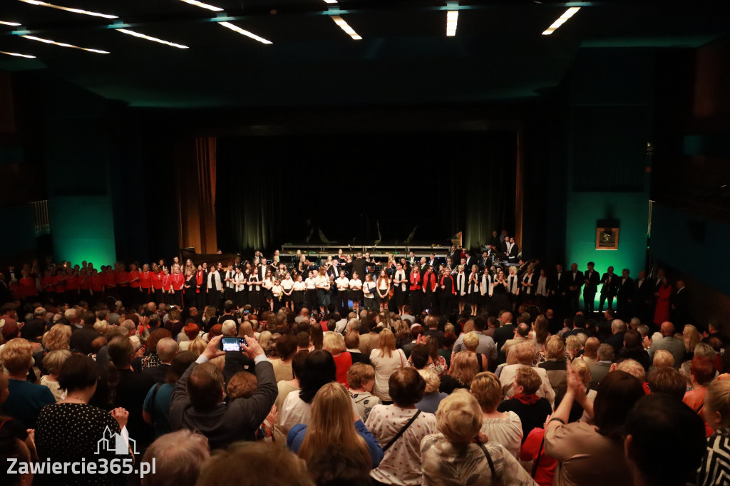 Fotorelacja II: Artyści Miastu - 110 lat Zawiercia. Koncert w Mok Zawiercie