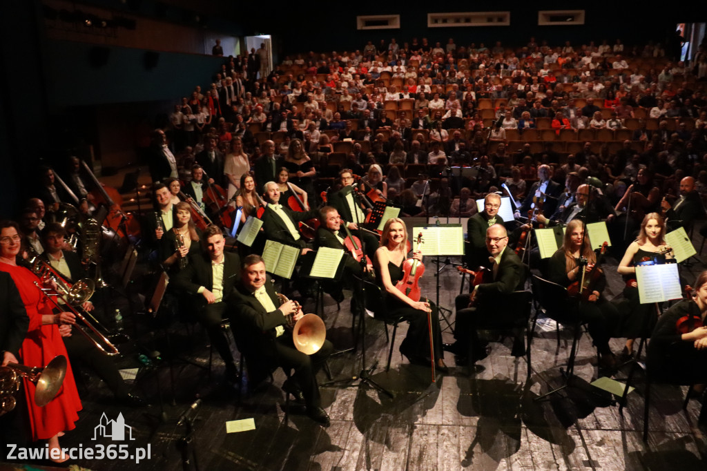 Fotorelacja II: Artyści Miastu - 110 lat Zawiercia. Koncert w Mok Zawiercie