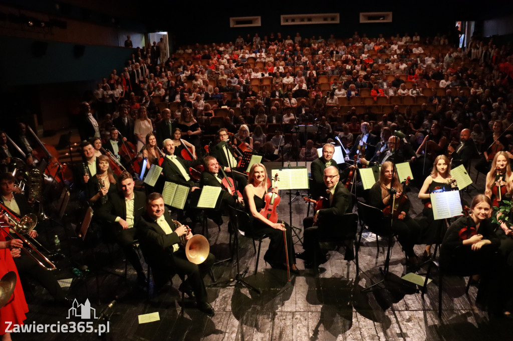 Fotorelacja II: Artyści Miastu - 110 lat Zawiercia. Koncert w Mok Zawiercie