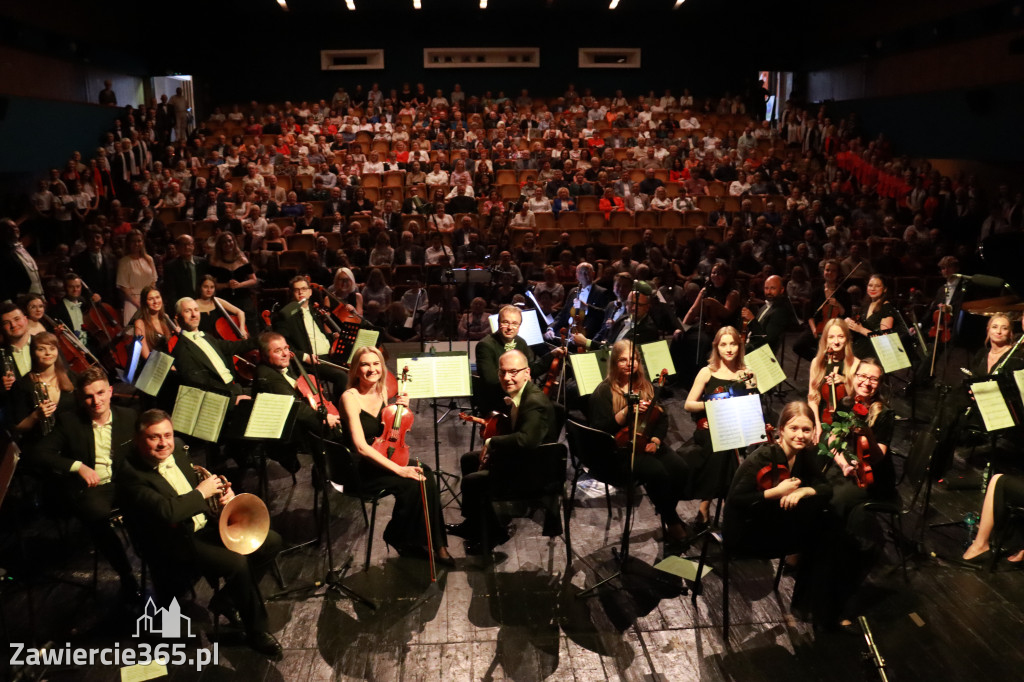 Fotorelacja II: Artyści Miastu - 110 lat Zawiercia. Koncert w Mok Zawiercie