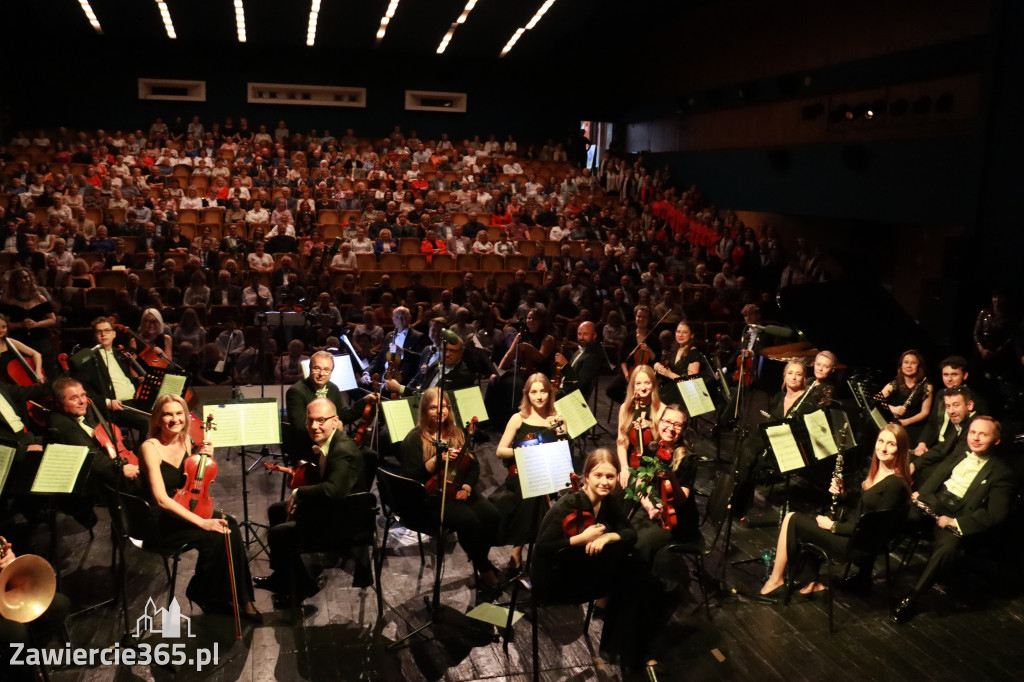 Fotorelacja II: Artyści Miastu - 110 lat Zawiercia. Koncert w Mok Zawiercie