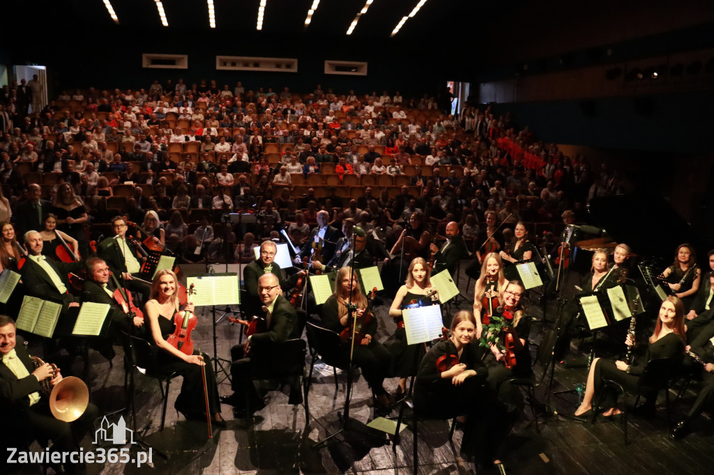 Fotorelacja II: Artyści Miastu - 110 lat Zawiercia. Koncert w Mok Zawiercie
