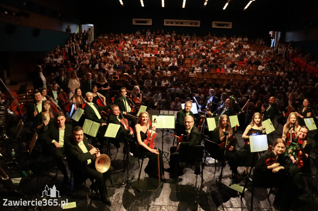 Fotorelacja II: Artyści Miastu - 110 lat Zawiercia. Koncert w Mok Zawiercie