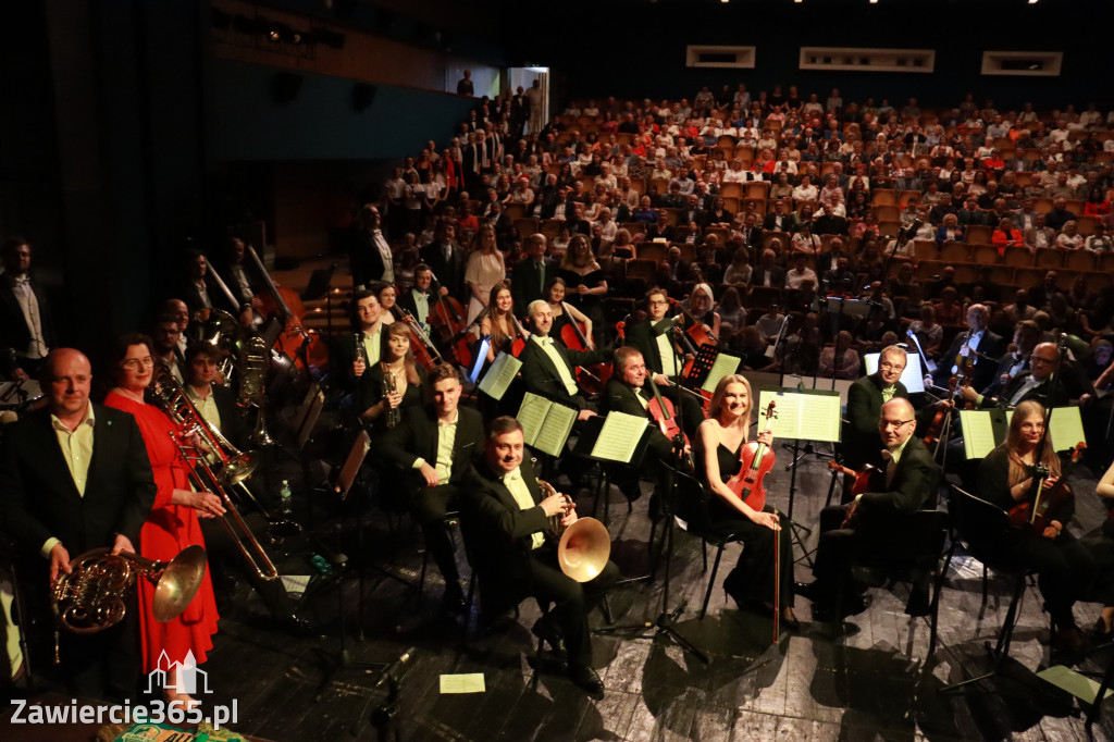 Fotorelacja II: Artyści Miastu - 110 lat Zawiercia. Koncert w Mok Zawiercie