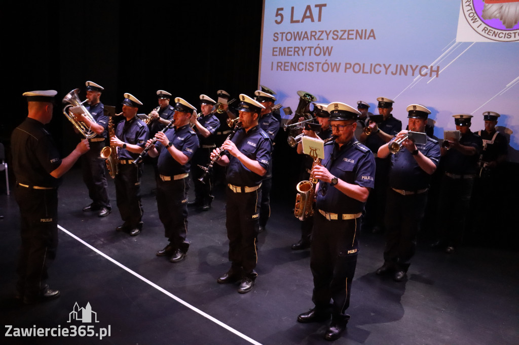 Fotorelacja I: 5 lat Stowarzyszenia Emerytów i Rencistów Policyjnych w Myszkowie
