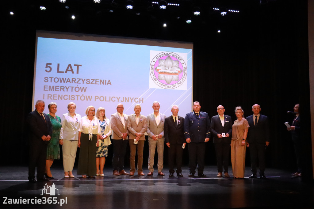 Fotorelacja I: 5 lat Stowarzyszenia Emerytów i Rencistów Policyjnych w Myszkowie