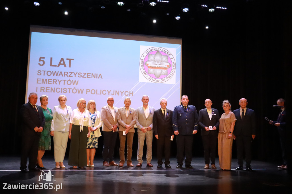 Fotorelacja I: 5 lat Stowarzyszenia Emerytów i Rencistów Policyjnych w Myszkowie