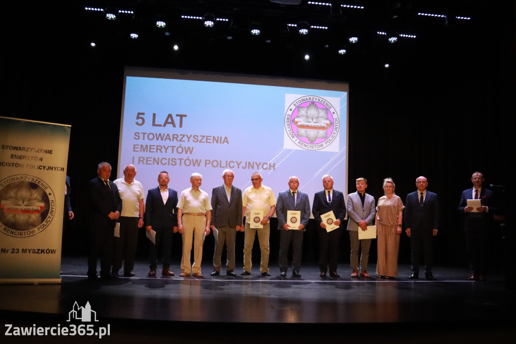 Fotorelacja I: 5 lat Stowarzyszenia Emerytów i Rencistów Policyjnych w Myszkowie