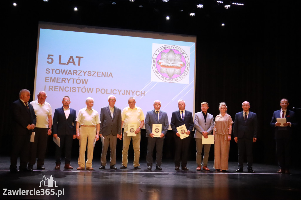 Fotorelacja I: 5 lat Stowarzyszenia Emerytów i Rencistów Policyjnych w Myszkowie