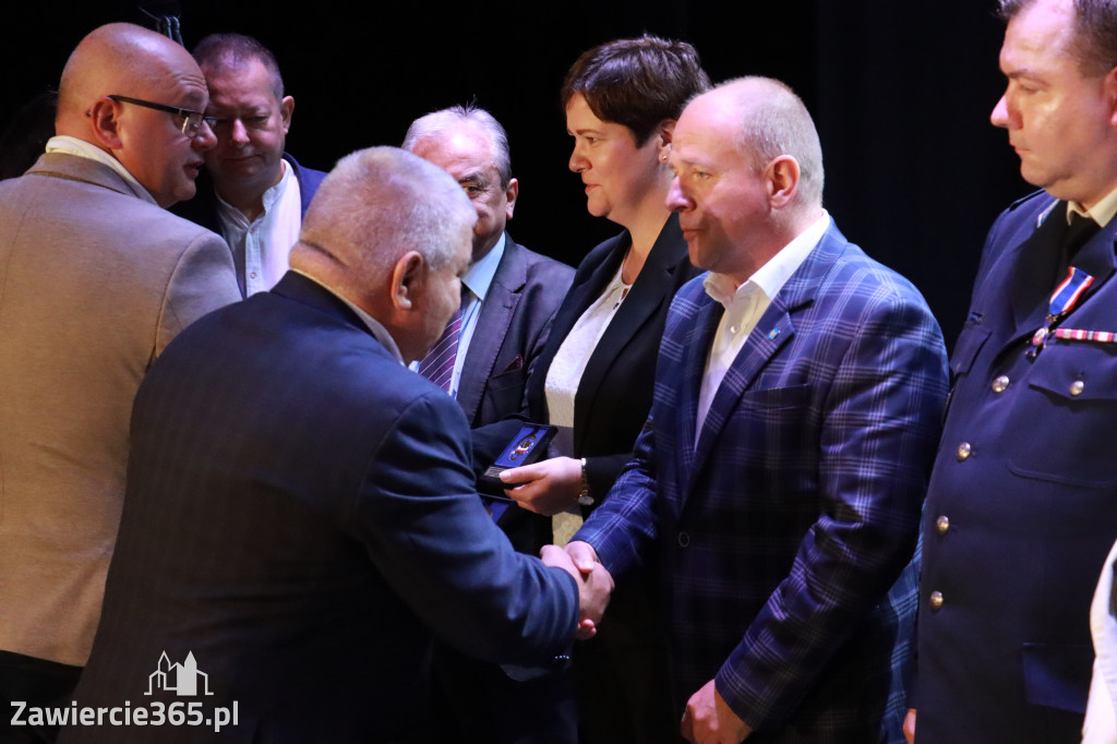 Fotorelacja I: 5 lat Stowarzyszenia Emerytów i Rencistów Policyjnych w Myszkowie