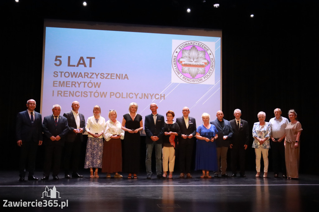 Fotorelacja I: 5 lat Stowarzyszenia Emerytów i Rencistów Policyjnych w Myszkowie