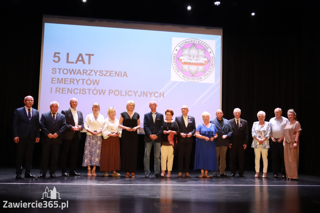 Fotorelacja I: 5 lat Stowarzyszenia Emerytów i Rencistów Policyjnych w Myszkowie