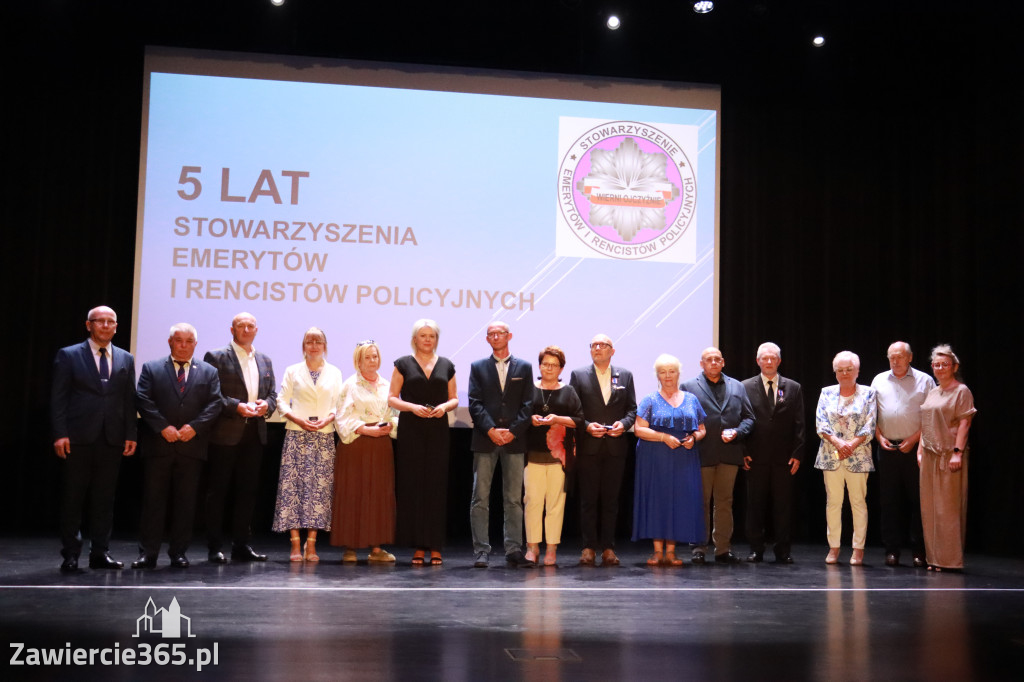 Fotorelacja I: 5 lat Stowarzyszenia Emerytów i Rencistów Policyjnych w Myszkowie