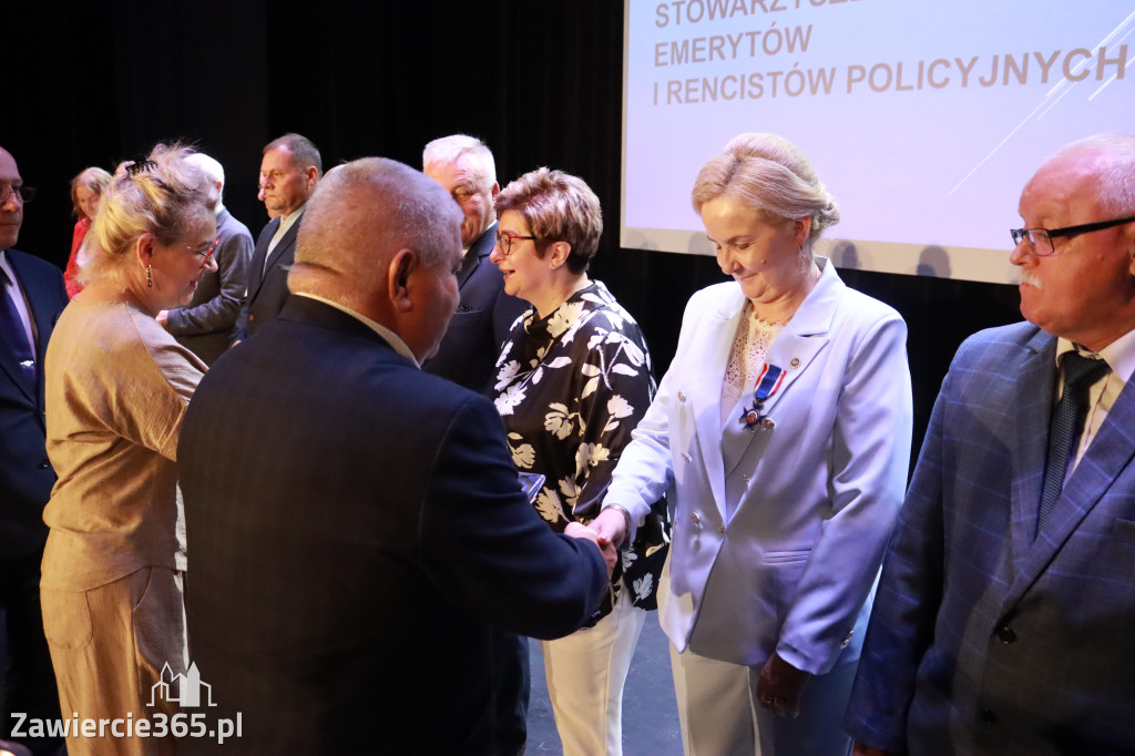 Fotorelacja I: 5 lat Stowarzyszenia Emerytów i Rencistów Policyjnych w Myszkowie