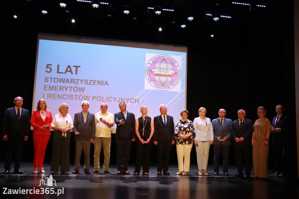 Fotorelacja I: 5 lat Stowarzyszenia Emerytów i Rencistów Policyjnych w Myszkowie