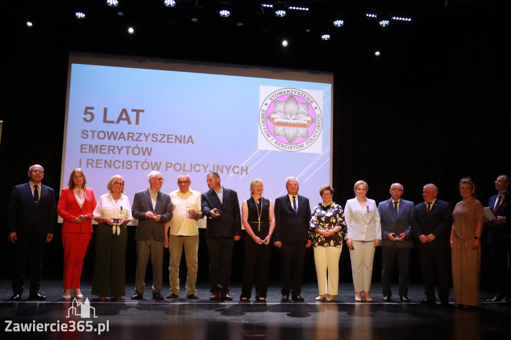 Fotorelacja I: 5 lat Stowarzyszenia Emerytów i Rencistów Policyjnych w Myszkowie
