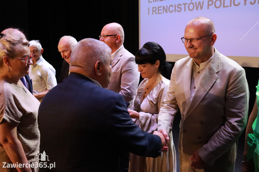 Fotorelacja II: 5 lat Stowarzyszenia Emerytów i Rencistów Policyjnych w Myszkowie