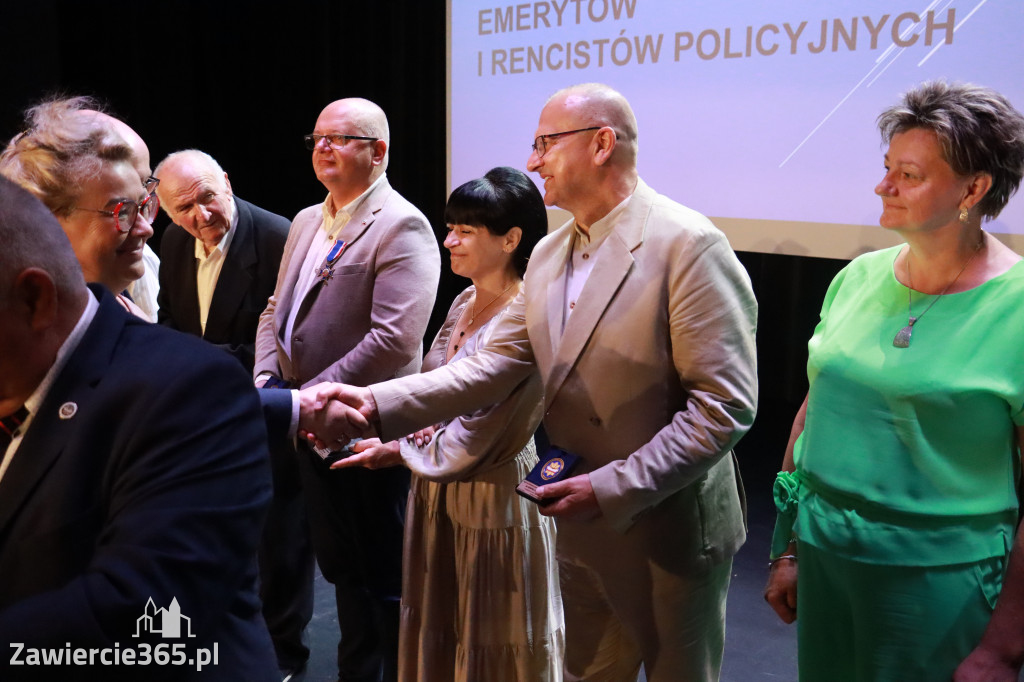 Fotorelacja II: 5 lat Stowarzyszenia Emerytów i Rencistów Policyjnych w Myszkowie