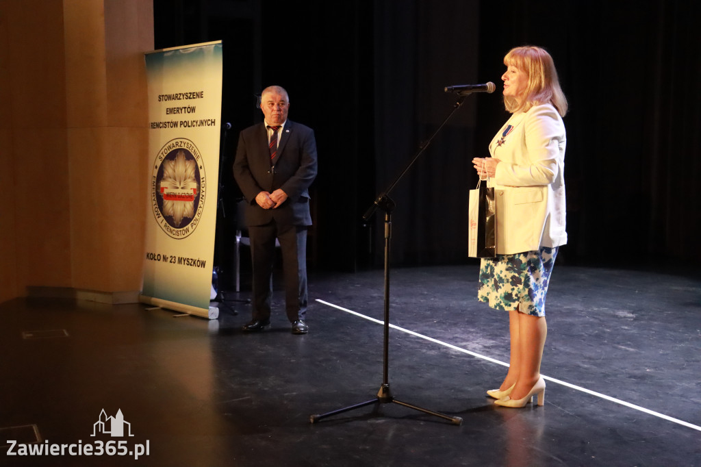 Fotorelacja II: 5 lat Stowarzyszenia Emerytów i Rencistów Policyjnych w Myszkowie